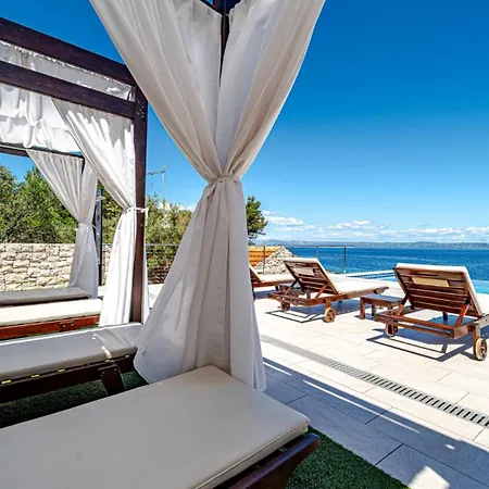 Seafront Mijo By Guide *