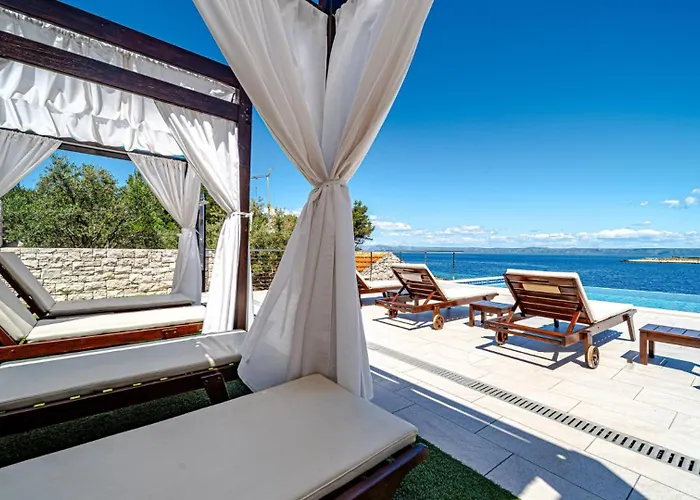 Seafront Mijo By Guide *