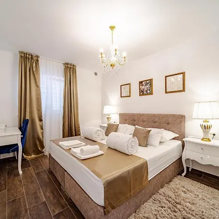 Villa Seafront Mijo By Guide *