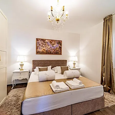 Seafront Mijo By Guide Villa *