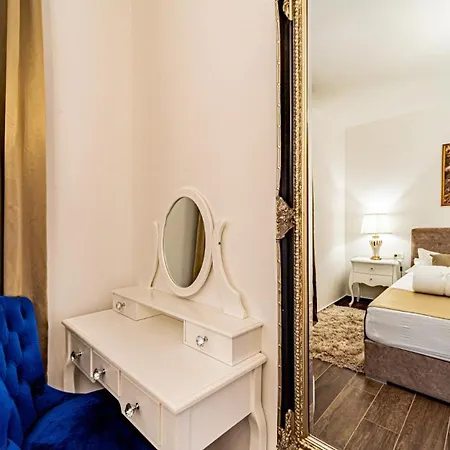 Seafront Mijo By Guide *