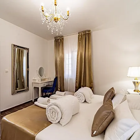 Seafront Mijo By Guide Villa *