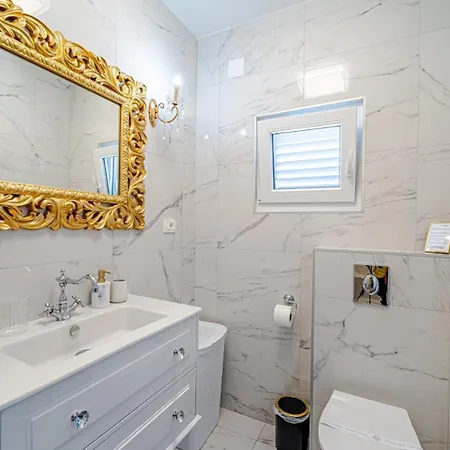 Seafront Mijo By Guide *