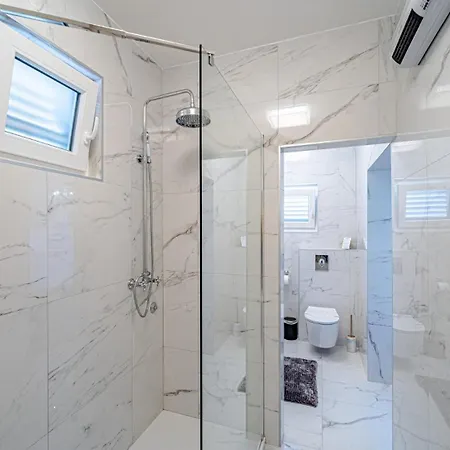 Seafront Mijo By Guide